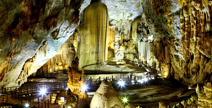 Động Phong Nha