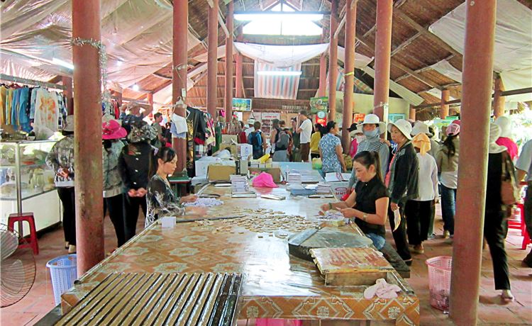 Lò sản xuất Kẹo Dừa D