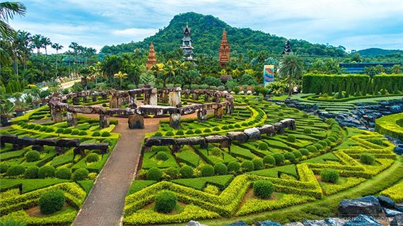 Vườn Nhiệt Đới Noong Nooch