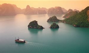 ivivu-tour-mien-bac-4n3d-ha-noi-mong-cai-tra-co-vinh-ha-long-yen-tu-ha-long.jpg