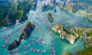 ivivu-tour-ha-long-3n2d-tau-dragon-vinh-lan-ha.jpg