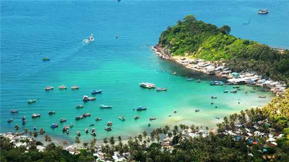 Toàn cảnh đảo Nam Du.