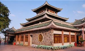 ivivu-chua-ba-chau-doc.jpg