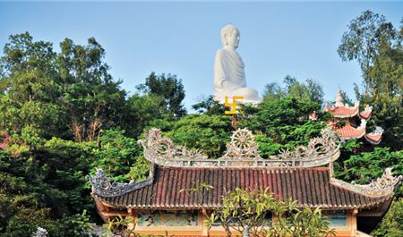 Tour Nha Trang Trong Ngày: City Tour Khám Phá Hòn Ngọc Biển Đông