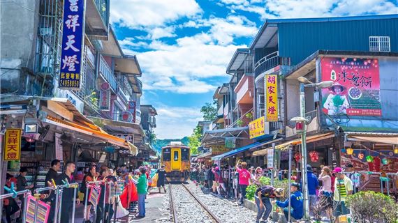 Làng cổ Thập Phần.