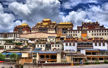 Tour Trung Quốc 6N5Đ: HCM - Đại Lý - Lệ Giang - Shangrila - Côn Minh - No Shopping