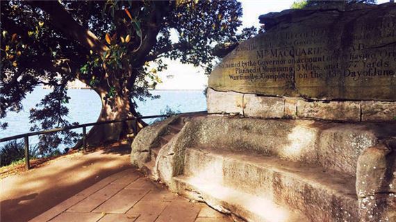 Mrs Macquarie’s Chair