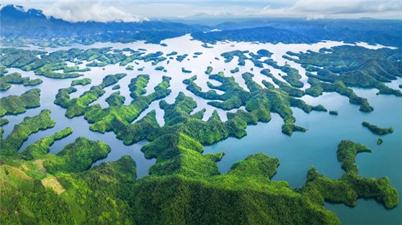 Quan cảnh Tà Đùng.