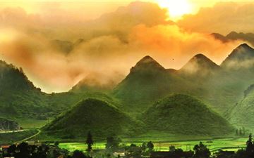 Tour Đông Bắc 4N4Đ: Hà Nội - Hà Giang - Đồng Văn - Sapa - Fansipan - Xe Cabin VIP