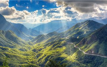 Tour Tây Bắc 5N4Đ: Hà Nội - Mai Châu - Mộc Châu - Sơn La - Điện Biên - SaPa