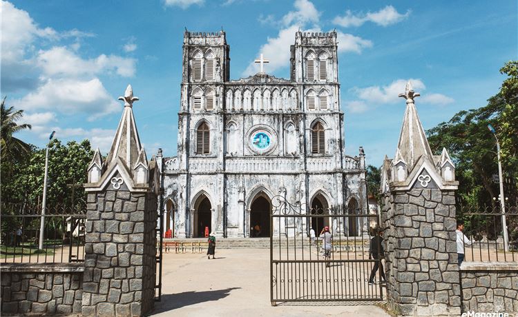 Nhà thờ Mằng Lăng