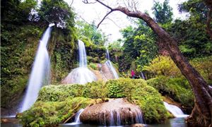 Thác Dải Yếm