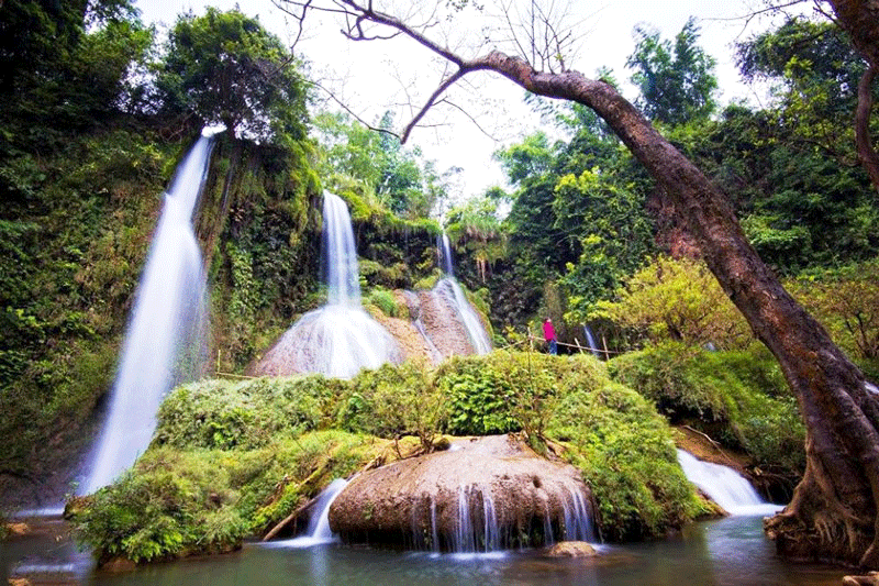 Thác Dải Yếm