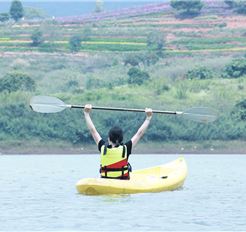 Tour Đà Lạt Trong Ngày: Chèo Kayak/Sup Trên Hồ Tuyền Lâm