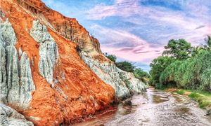 ivivu-suoi-tien-bia.gif