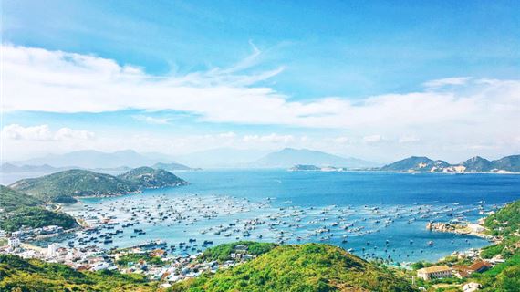 Quan cảnh đảo Bình Ba.