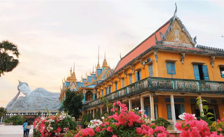 Chùa Som Rong, Sóc Trăng.