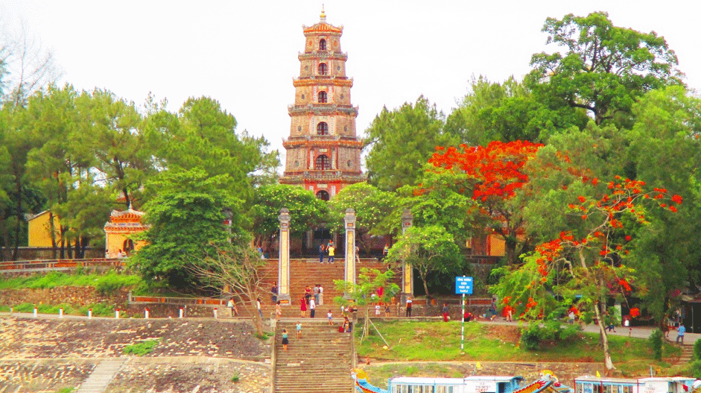 Miền Trung 3N2Đ (Đón từ Đà Nẵng): Bà Nà – Cố Đô Huế
