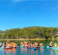 Tour Đà Lạt Nửa Ngày: Chèo SUP Khám Phá Hồ Tuyền Lâm