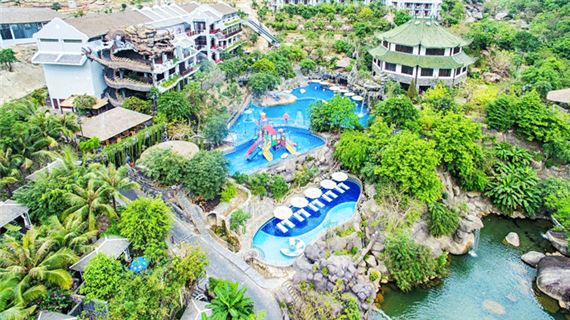 Núi Thần Tài: Điểm đến lý tưởng cho trải nghiệm thư giãn và nghỉ dưỡng tại Đà Nẵng.