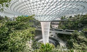 Thác nước Jewel Changi
