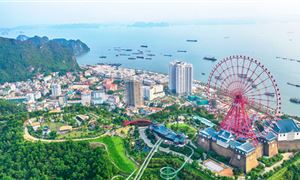 ivivu-sun-wells-ha-long.gif