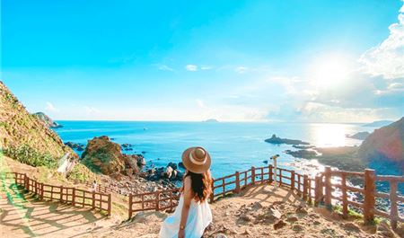 Tour Quy Nhơn Trong Ngày: Khám Phá 2 Đảo Hòn Khô - Kỳ Co - Eo Gió