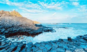 ivivu-ghenh-da-dia-phu-yen.gif
