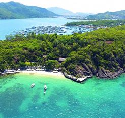 Tour Nha Trang Trong Ngày: Du Ngoạn Đảo Hòn Tằm