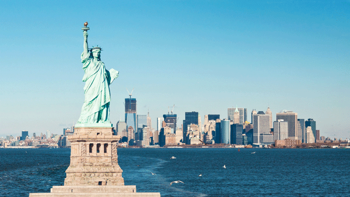 Tượng Nữ Thần Tự Do - Biểu tượng của New York.