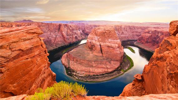 Hẻm núi đá đỏ