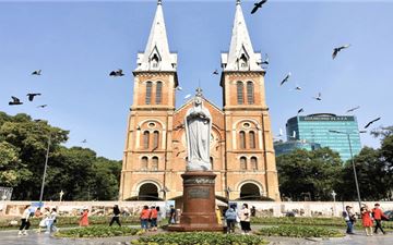 Tour Sài Gòn Trong Ngày: Khám Phá City Tour - Địa Đạo Củ Chi