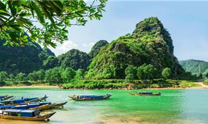 ivivu-phong-nha.gif