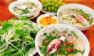 ivivu-bun-quay-phu-quoc.gif