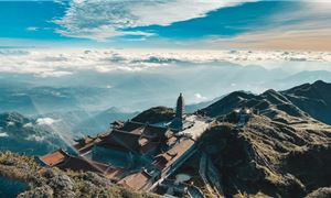 Đỉnh Fansipan - Chinh phục nóc nhà Đông Dương, khám phá đỉnh cao mớ