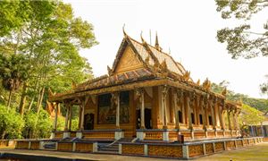 Chùa Dơi