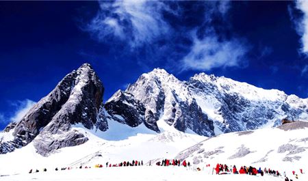 Tour Trung Quốc 6N5Đ: HCM - Côn Minh - Đại Lý - Lệ Giang - Núi Tuyết Ngọc Long