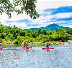 Tour Quy Nhơn Trong Ngày: Khám Phá Tây Sơn - Hầm Hô