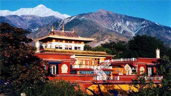 Cung điện mùa hè Norbulingka