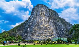 Trân bảo Phật Sơn.
