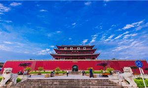 ivivu-kien-thuy-tay-mon.gif