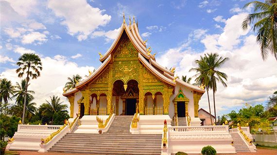 Cung Điện Hoàng Gia