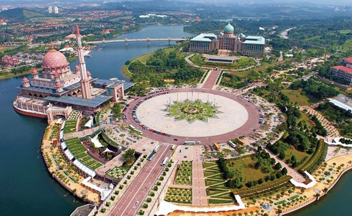 Thành Phố mới Putrajaya - Trung tâm hành chính hiện đại và tráng lệ.