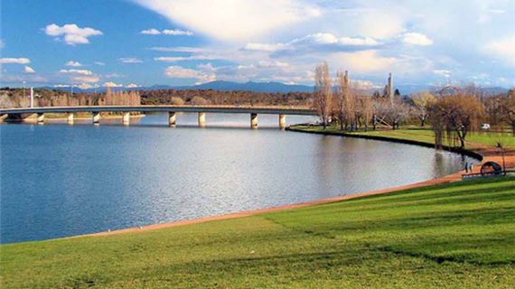 hồ Burley Griffin