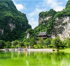 Tour Ninh Bình Trong Ngày: Hà Nội - Hoa Lư - Tràng An - Hang Múa