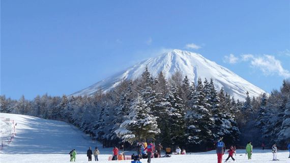 Trượt Tuyết Fujiten