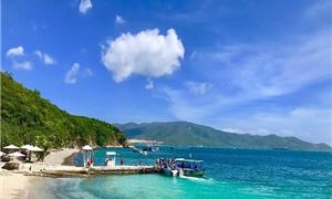 ivivu-bai-tranh-nha-trang.jpg