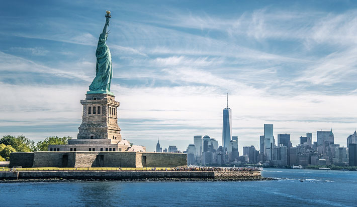 Tượng Nữ Thần Tự Do - Biểu tượng của New York.