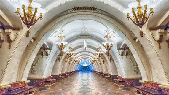 Tàu Điện Ngầm Moscow