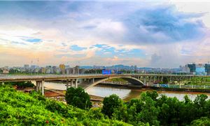 Cầu Hữu Nghị Bắc Luân.